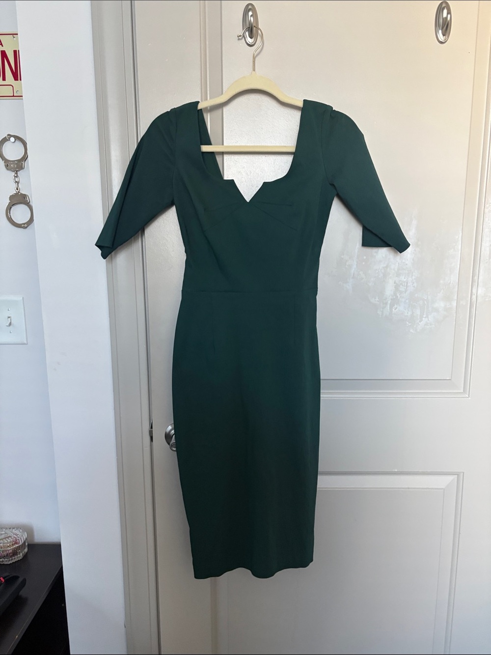 Hybrid & company Dark Green Midi Sheath Dress with Notch Neck Vintage 90’s